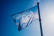 un