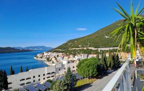 Neum