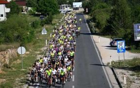 Stotine biciklista otvorile Bike Weekend u Posušju