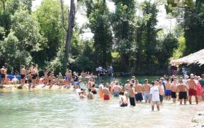 skokovi s mosta na Jazu u Čapljini