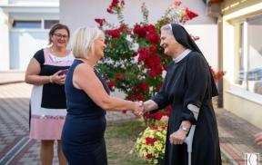 Borjana Krišto posjetila Sigurnu kuću 'Majka Krispina' u Međugorju