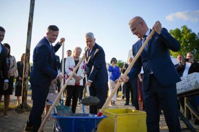 Projekt partnerstva za budućnost: Položen kamen temeljac za dogradnju Hrvatske bolnice „Dr. fra Mato Nikolić“ u Novoj Biloj