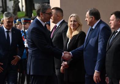 vučić dodik