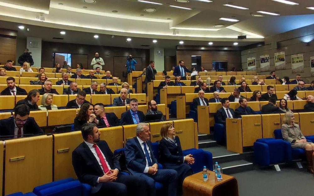 Parlament