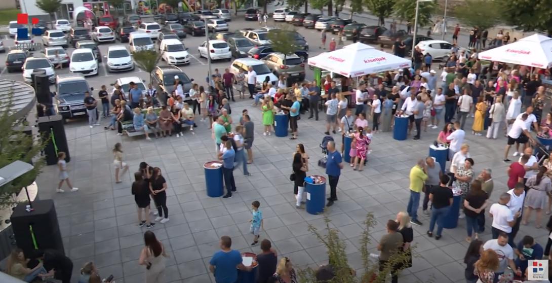 Apokalypsov koncert za bolesne obitelji