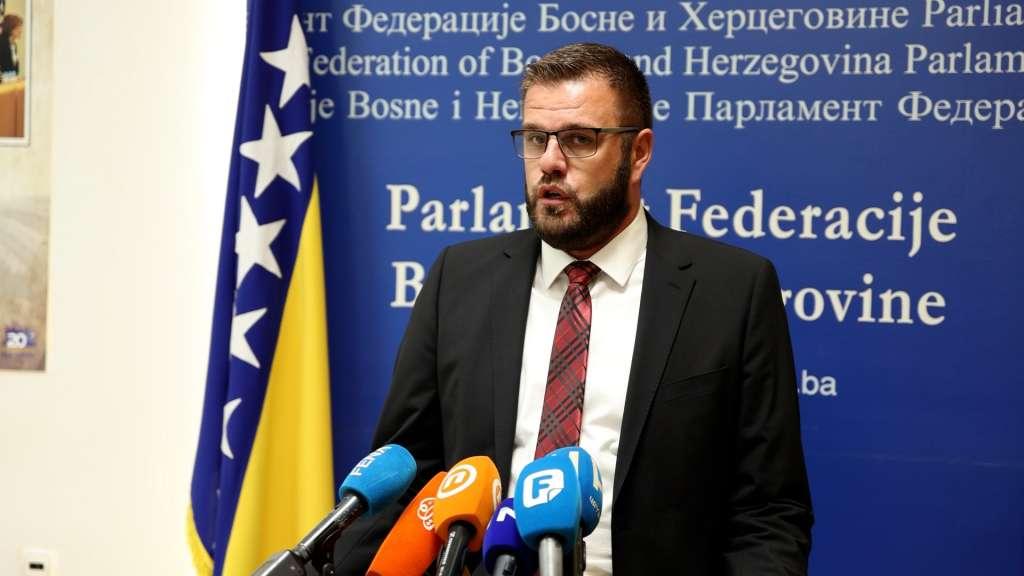 SMAJLOVIĆ