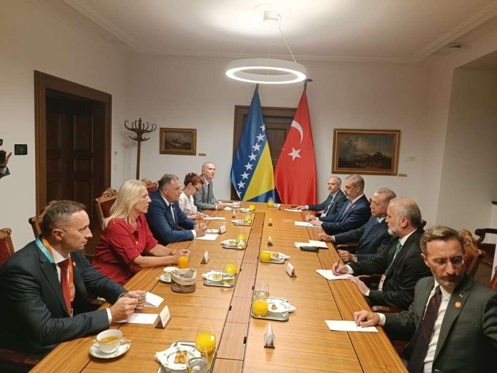 Dodik