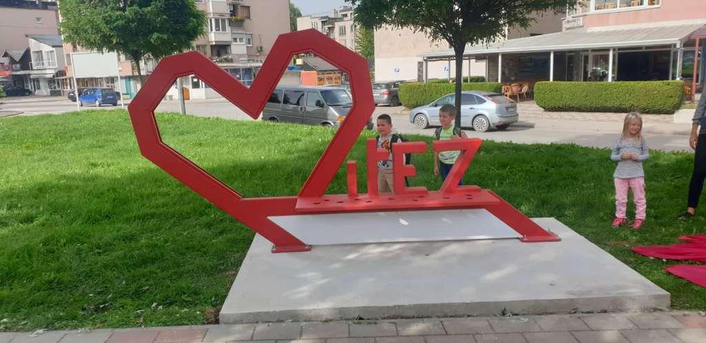 VITEZ