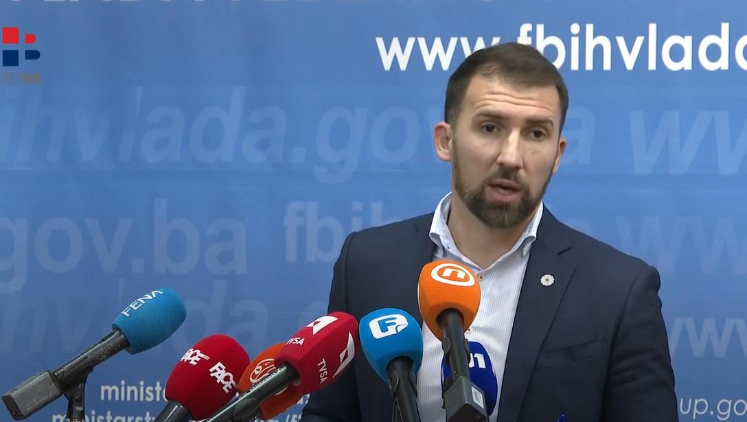 adnan delić