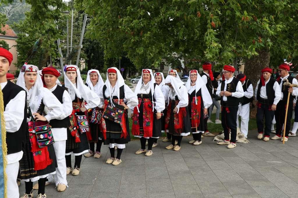 siroki brijeg