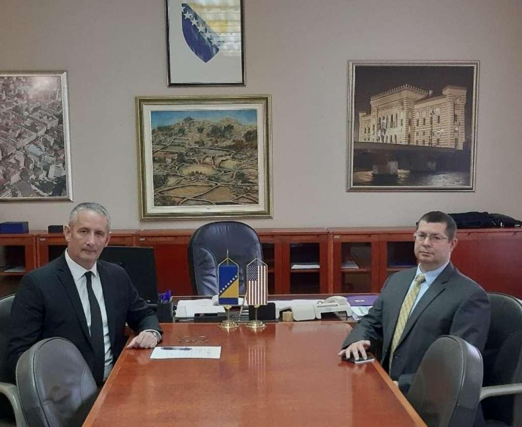 Slaven Galić i Adams 