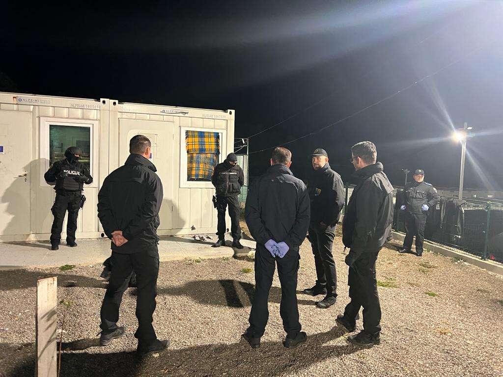 Migranti lipa 