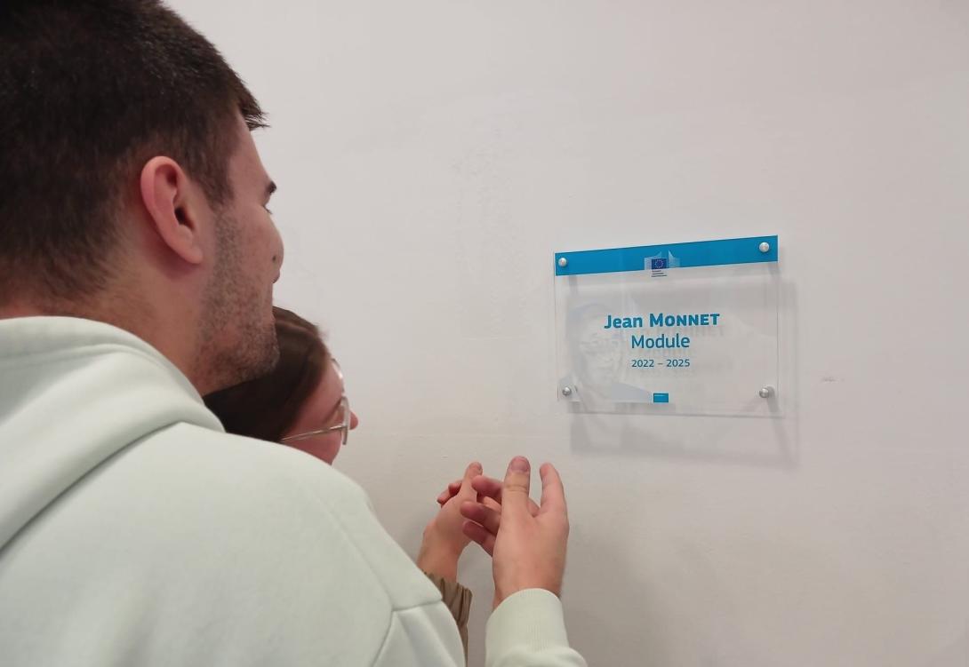 Plaketa Jean Monnet Module 