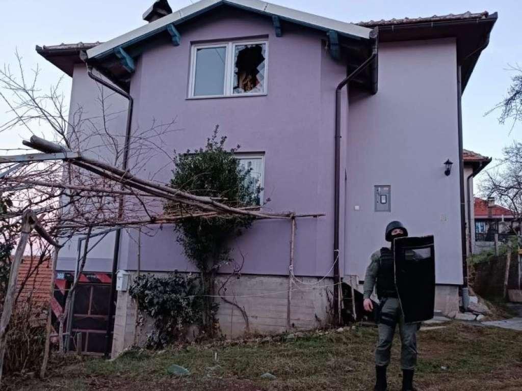 policija