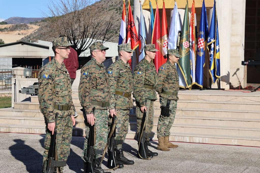 Obljetnica utemeljenja 2. gardijske brigade HVO-a: Bez mira nema budućnosti | Radiotelevizija Herceg-Bosne