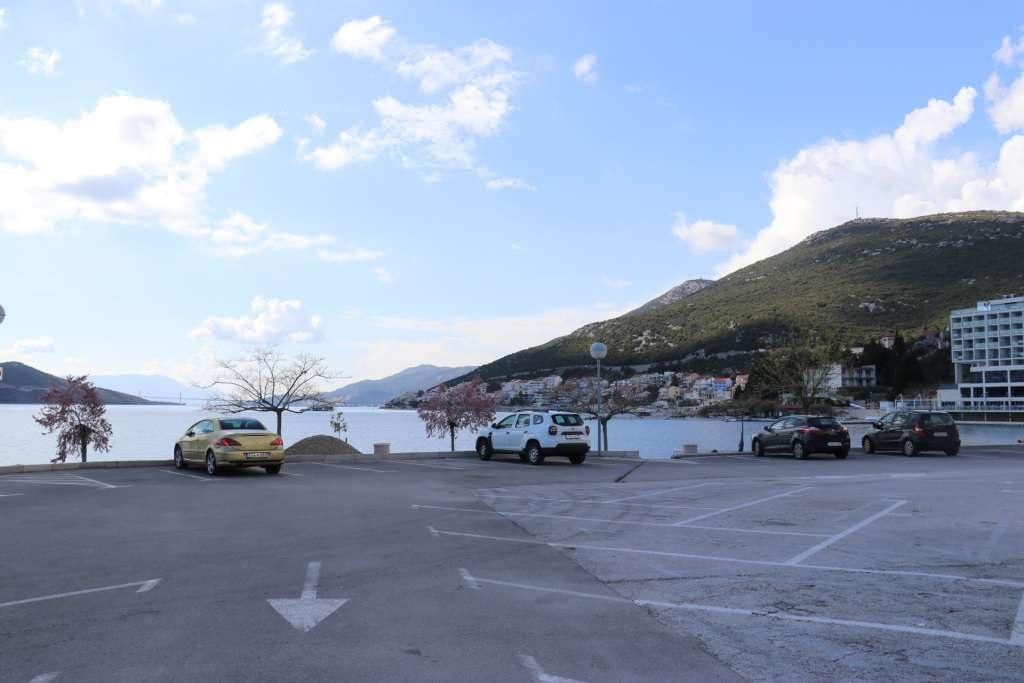 neum