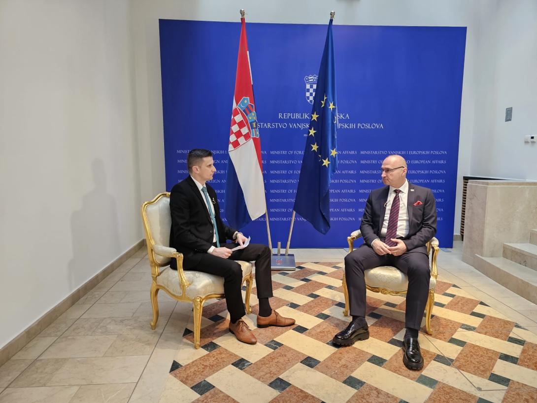 Grlić Radman tiho