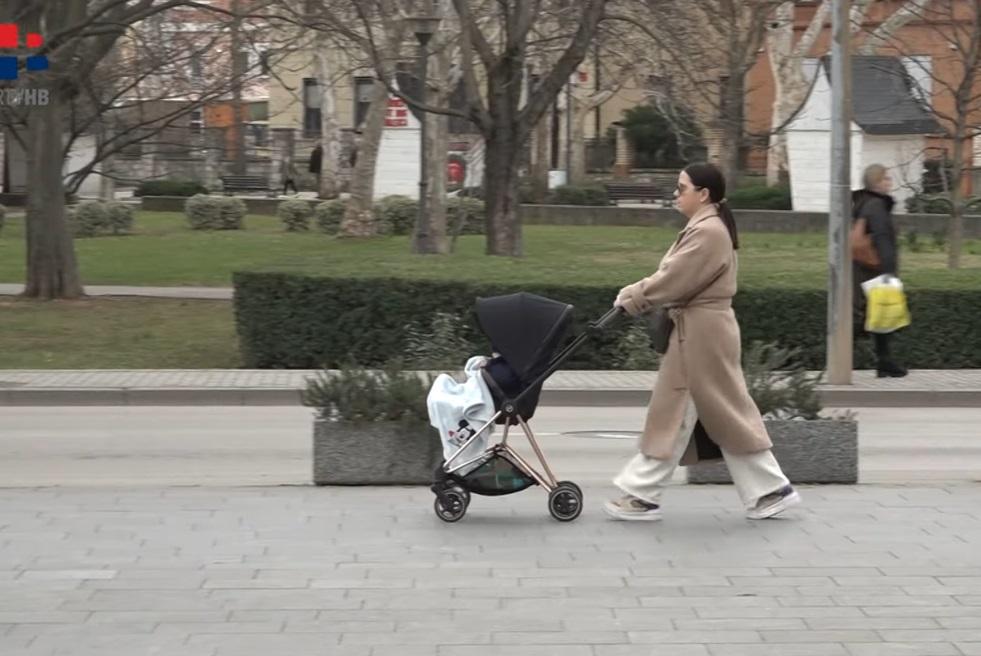 majka i beba