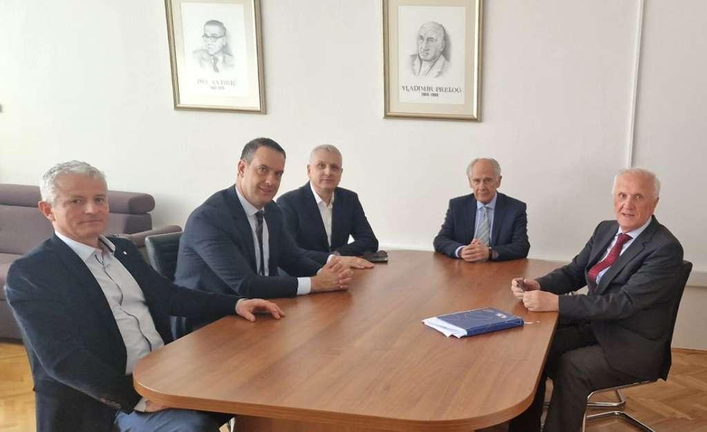 Čelnici HAZU-a BiH i HKD 'Napredak'