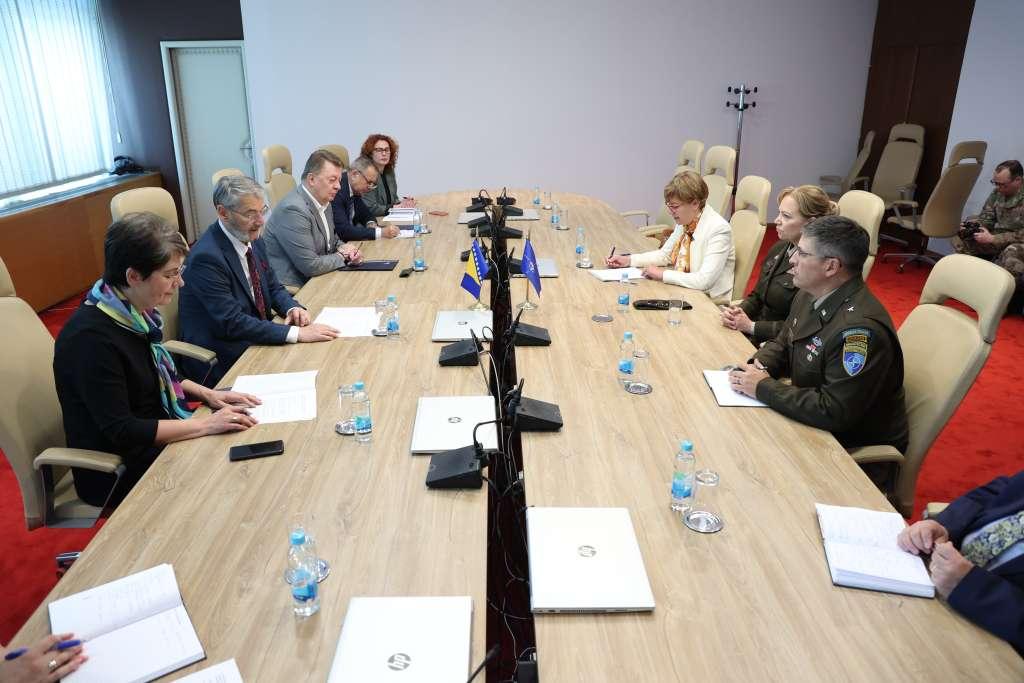 Članovi Zajedničke komisije zahvalili McGahi