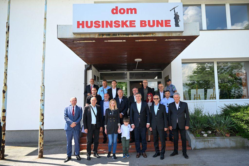 milanovic tuzla