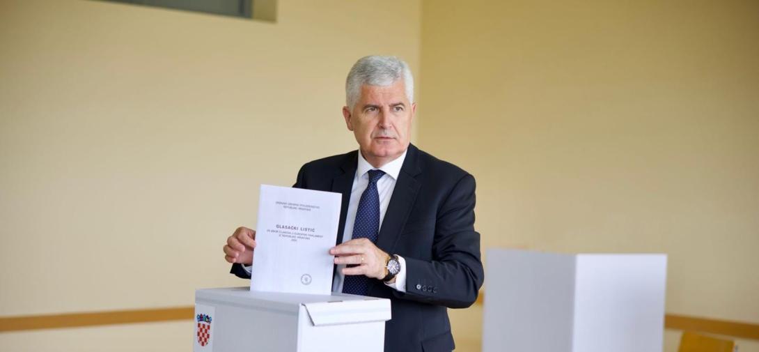 Covic glasovanje 
