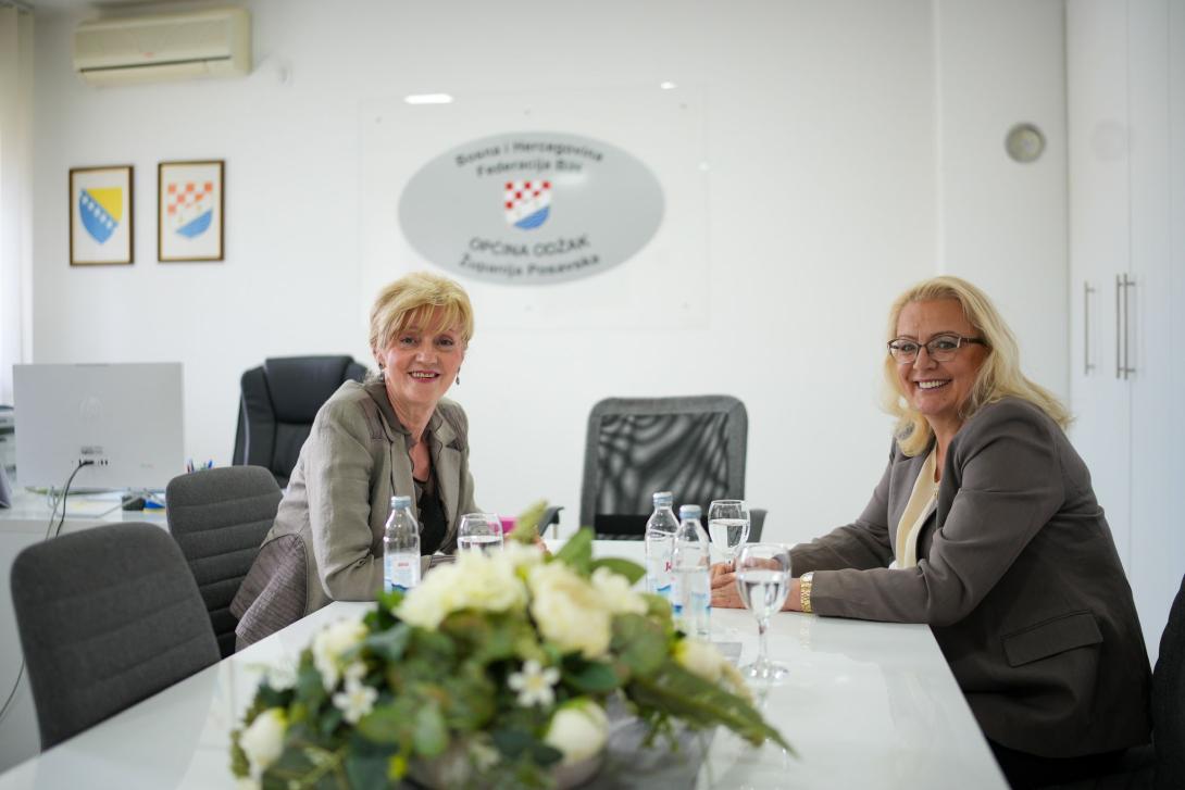 Predsjednica Bradara u posjeti Odžaku i Domaljevac-Šamcu13.jpg