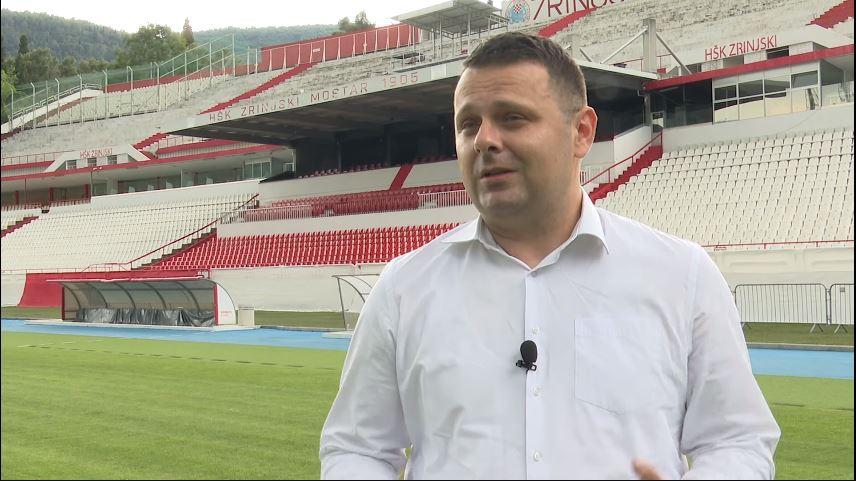 dens delčic