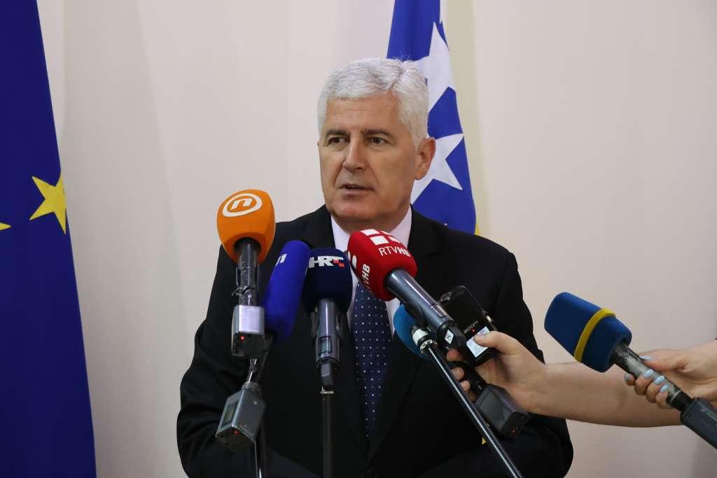 čović