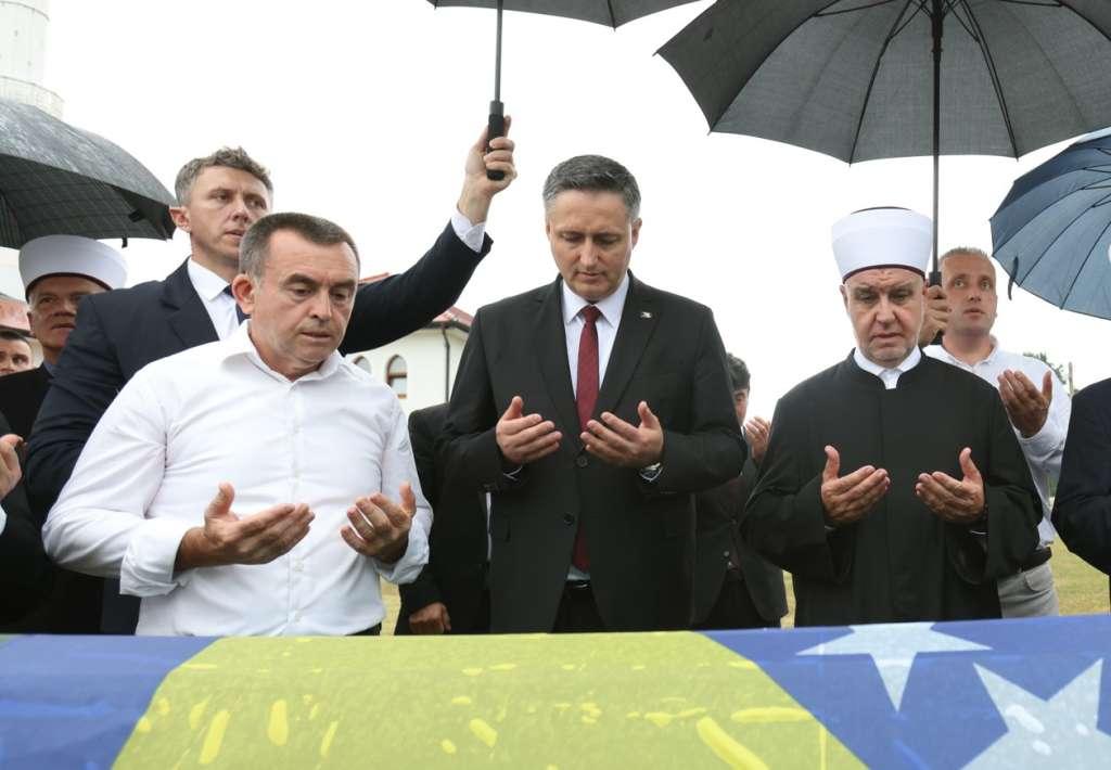 bećirović