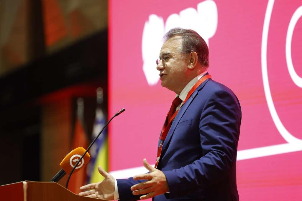 nermin nikšić