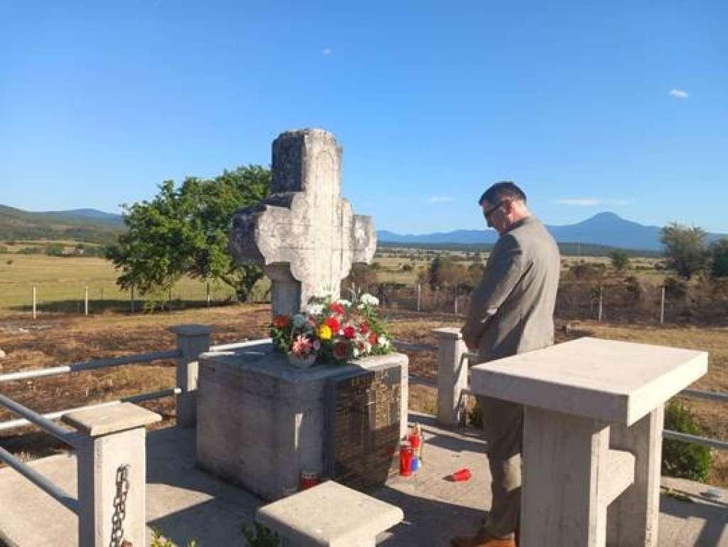 Hrvatski konzul odao počast žrtvama Krnjeuše