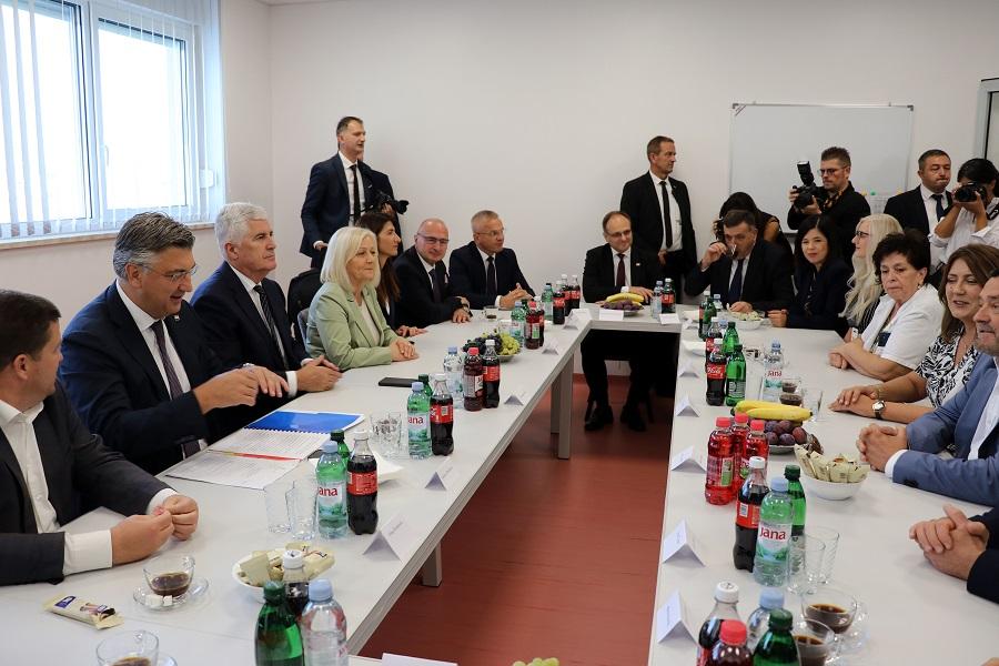 poitpisani ugovori