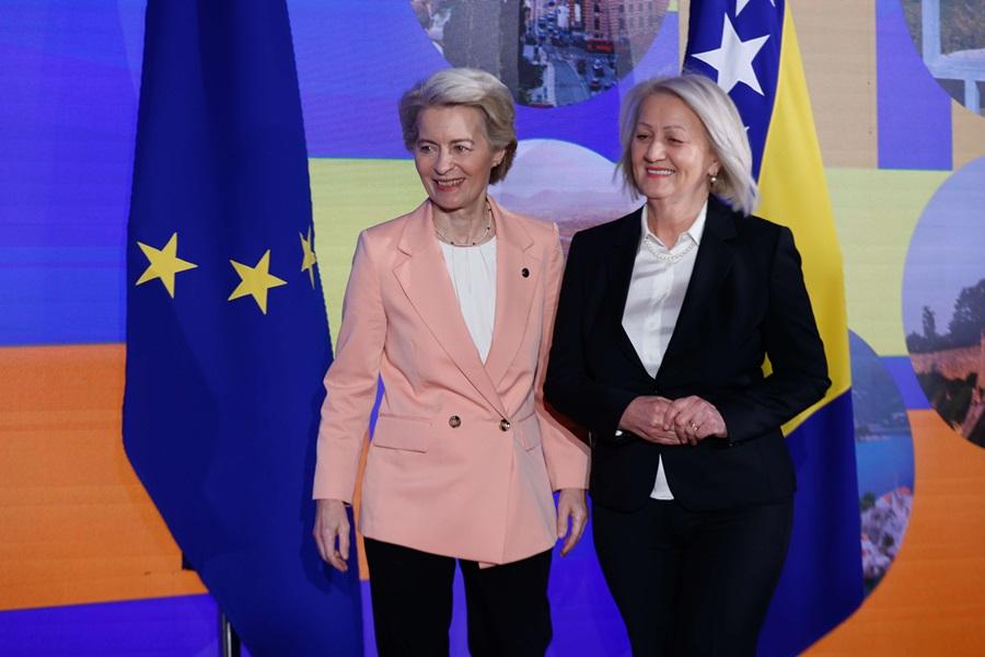 Von der Leyen