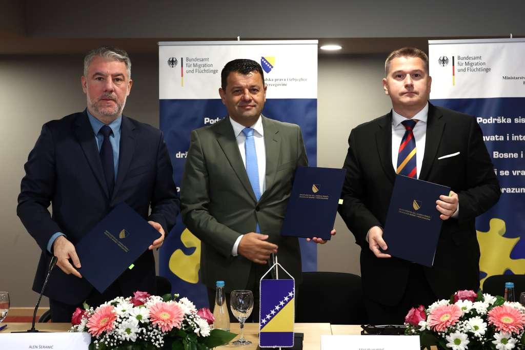 Potpisani protokoli o podršci sustavu prihvata deportiranih državljana BiH