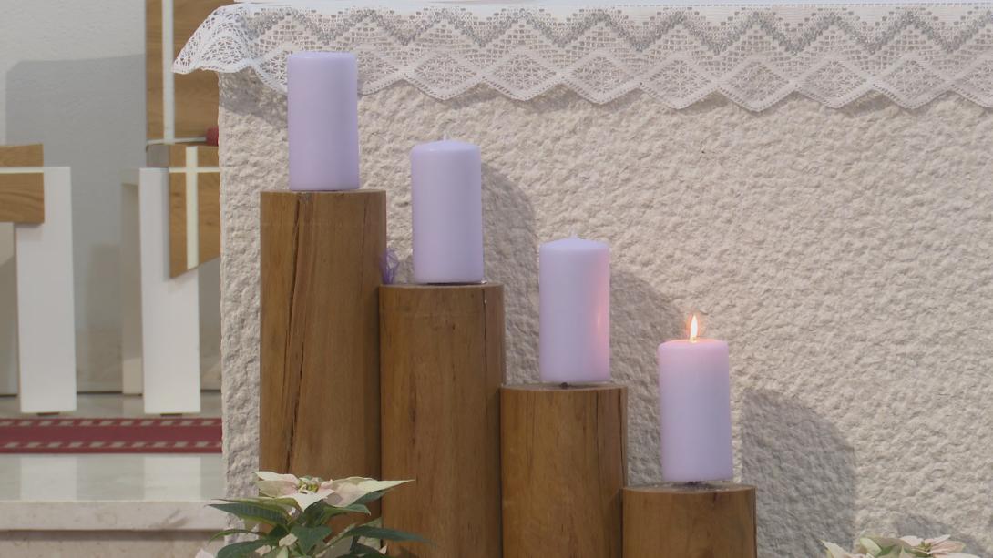 advent prva svijeca