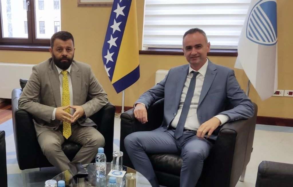 Hurtić i Rahimić razgovarali o položaju romske populacije u Mostaru
