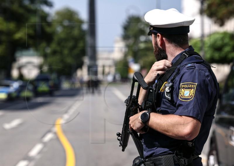 njemacka policija hina