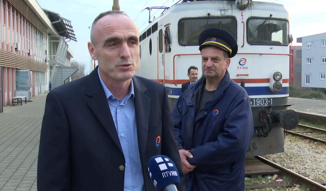 vlakovi.png