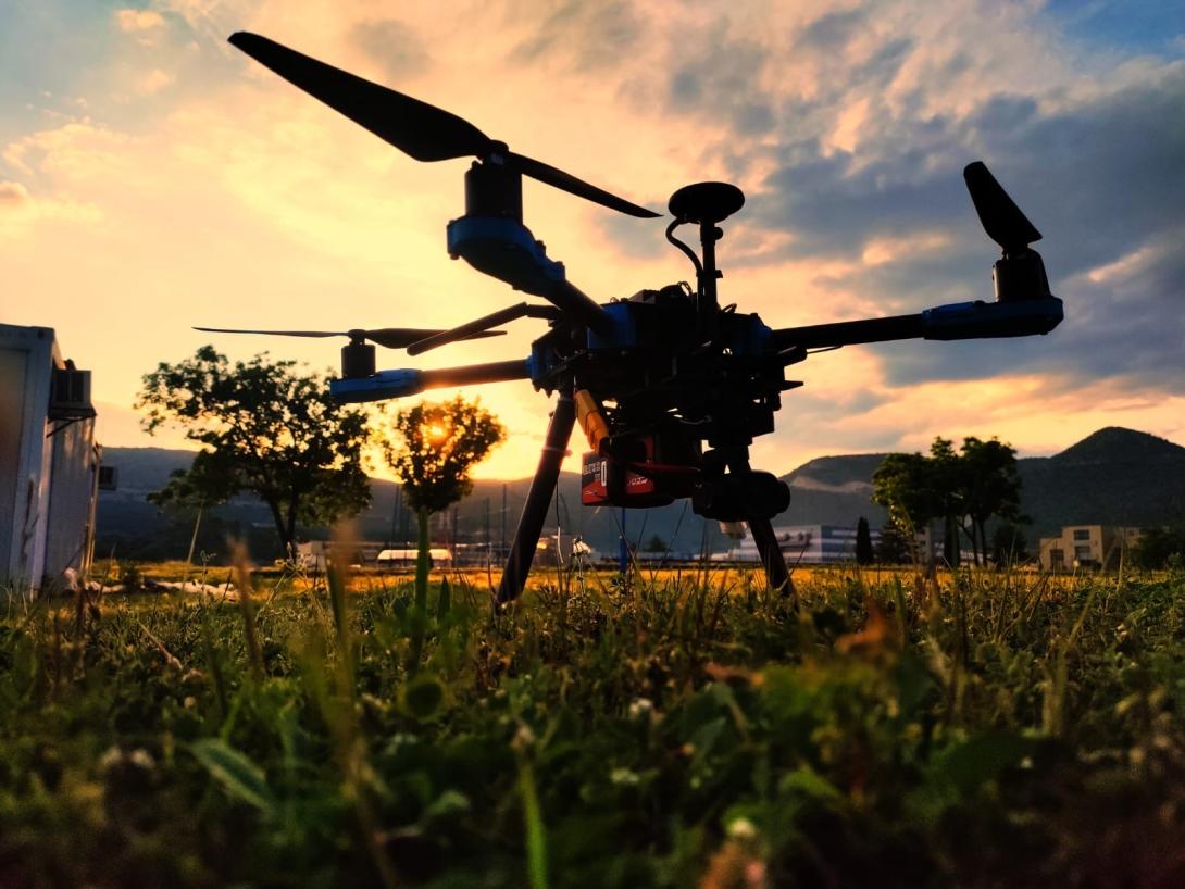 Dron