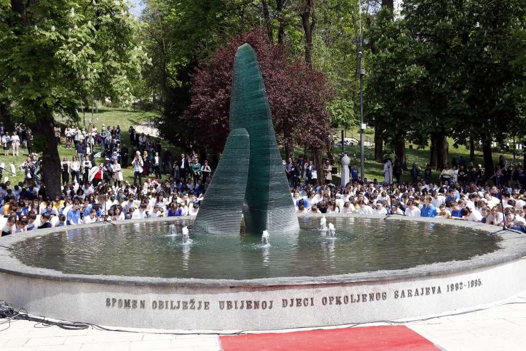 Ubijena djeca sarajeva.jpg