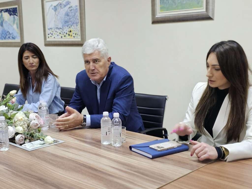 Čović i predstavnici Sindikata FBiH razgovarali o radničkim pravima i socioekonomskim izazovima