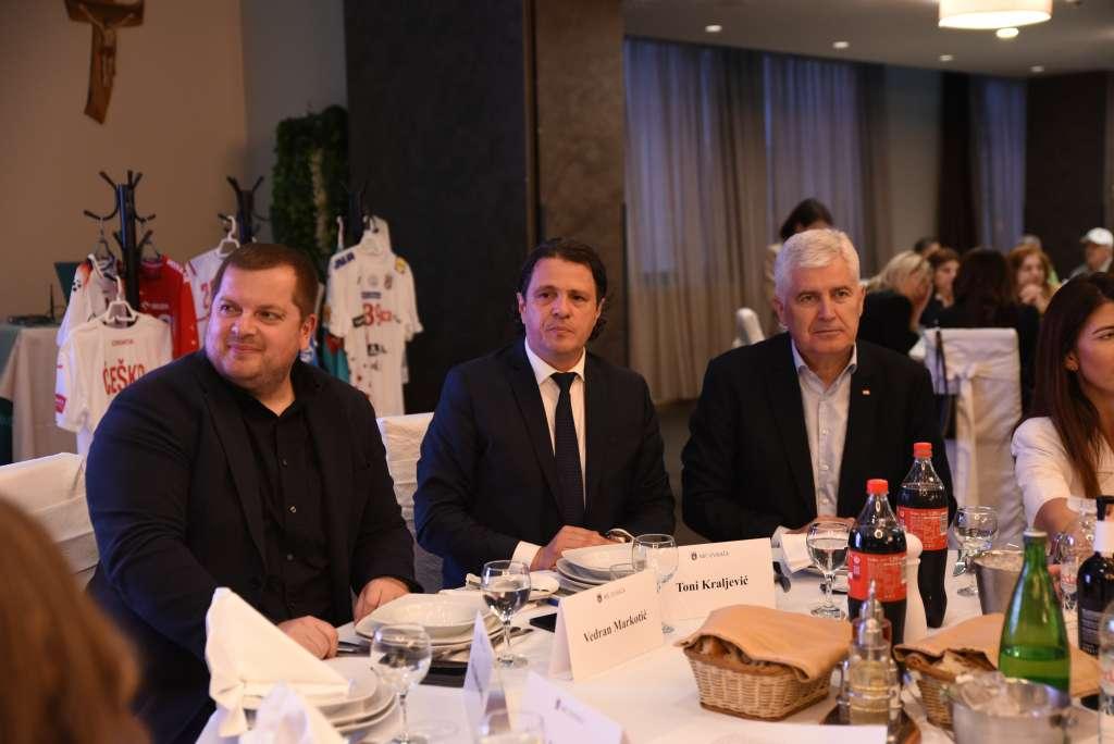 Noć Izviđača, čović kraljević markotić
