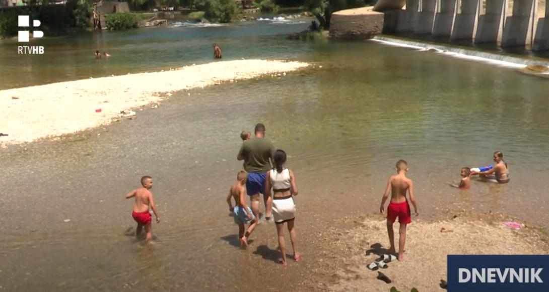 mostar ljeto.png