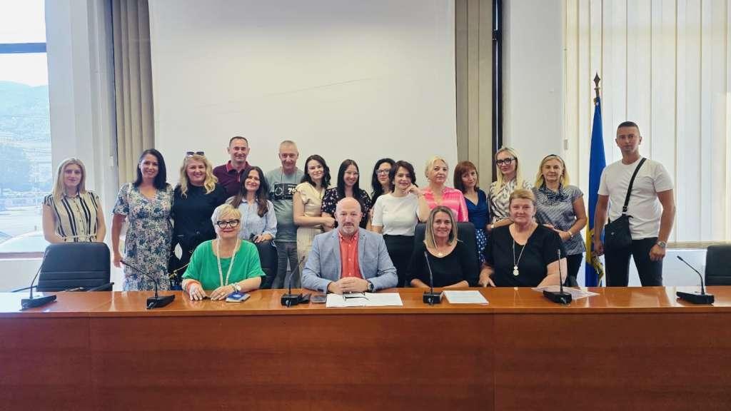 Samostalni sindikat državnih službenika i namještenika