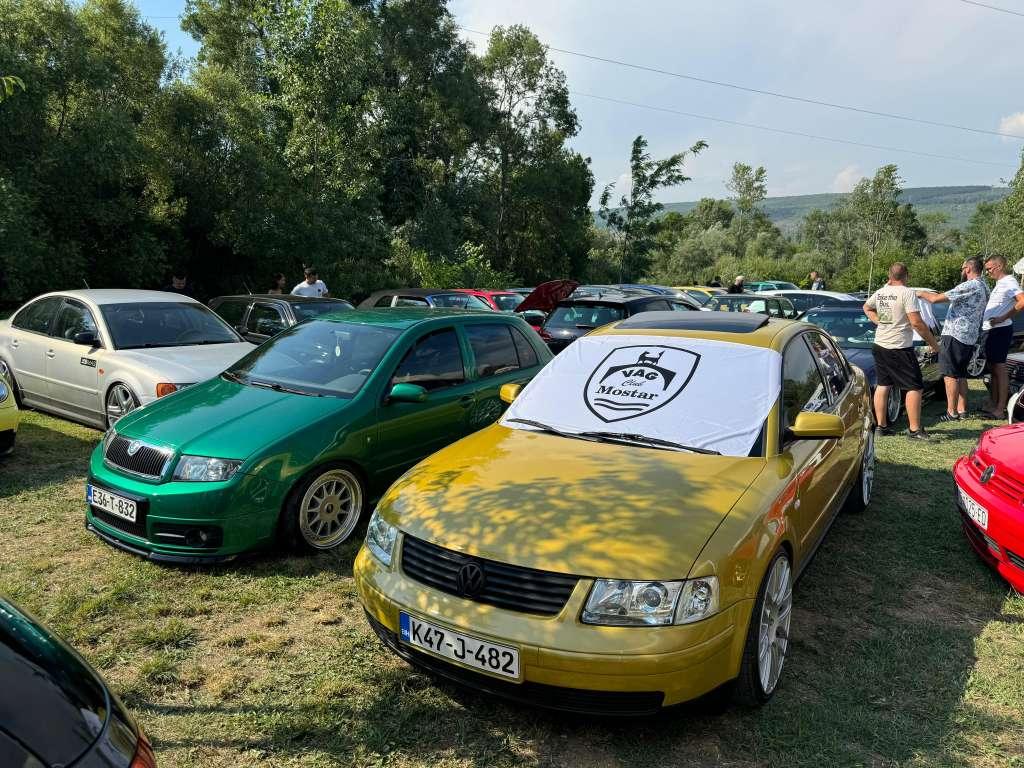 SKUP AUTOMOBILA