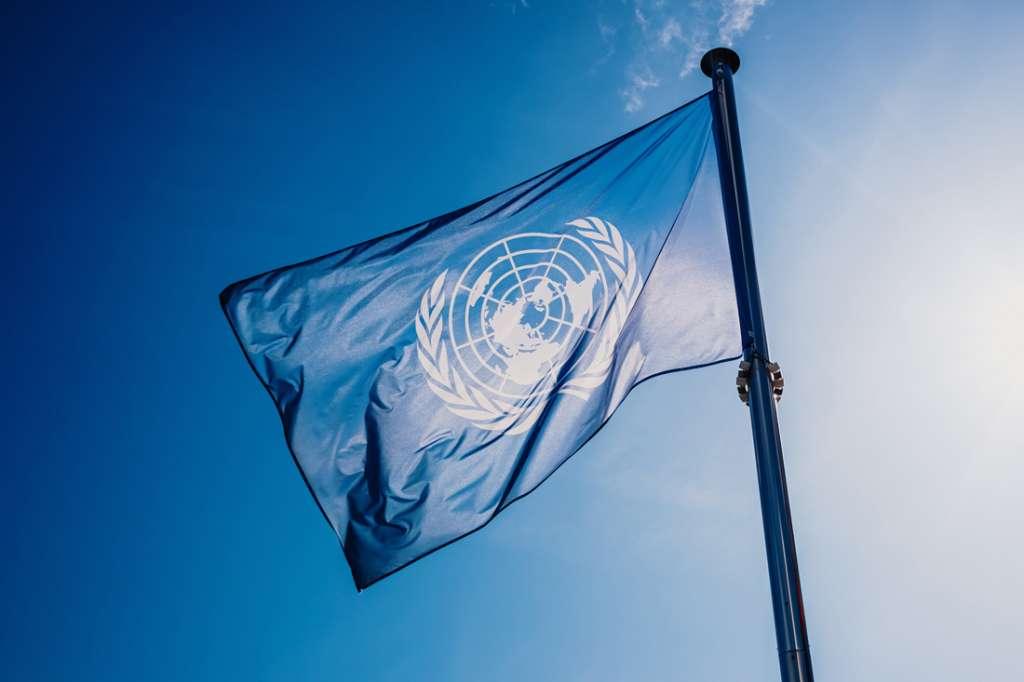 un