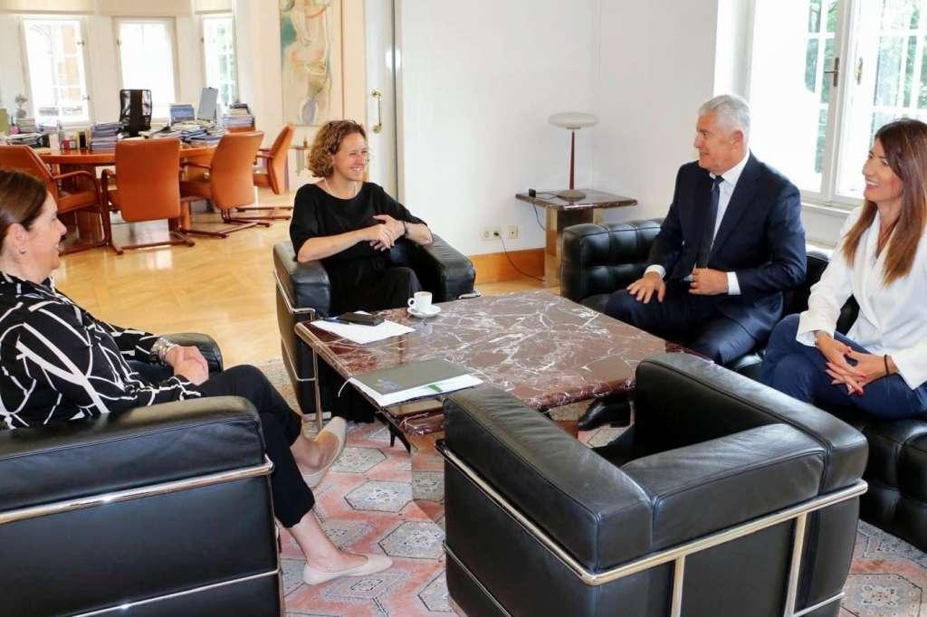čović