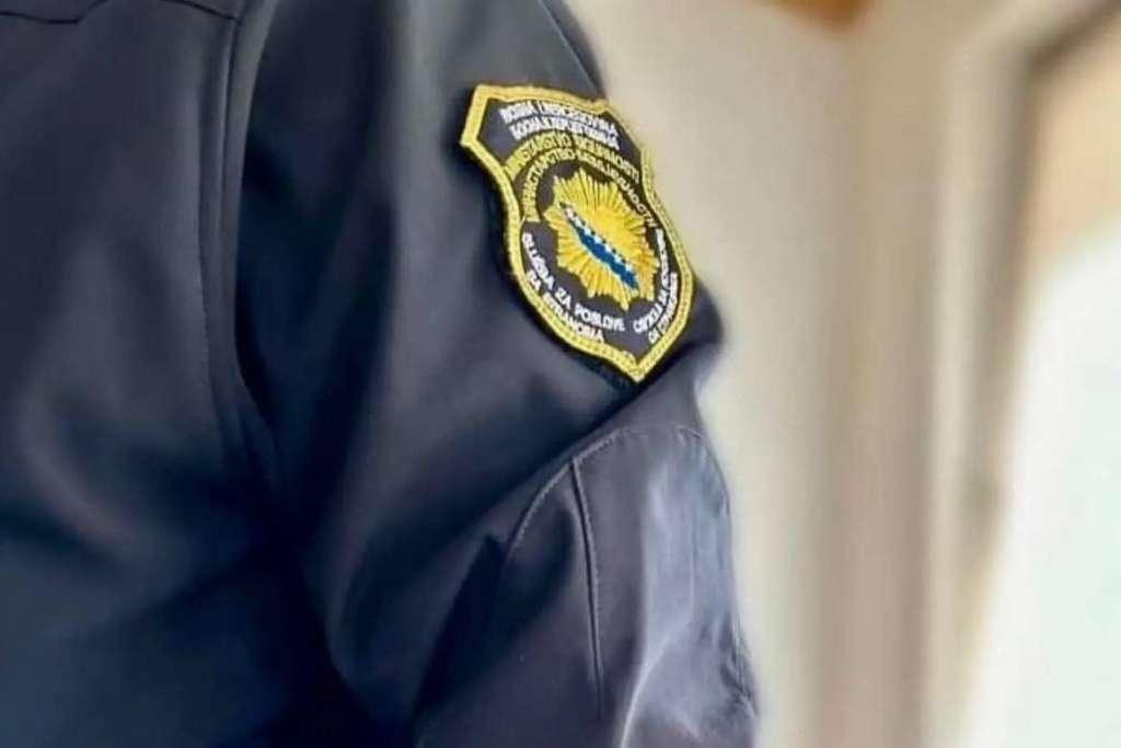 policija