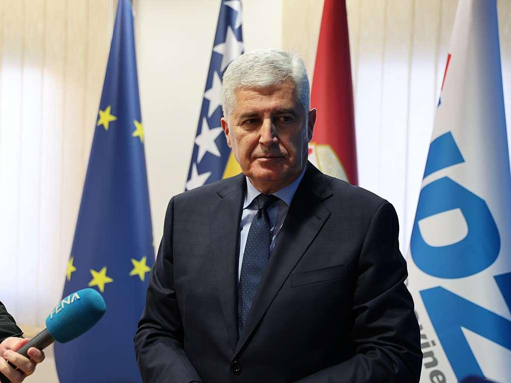 čović